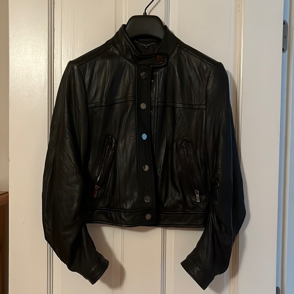 BCBGMAXAZRIA black leather cropped bomber jacket